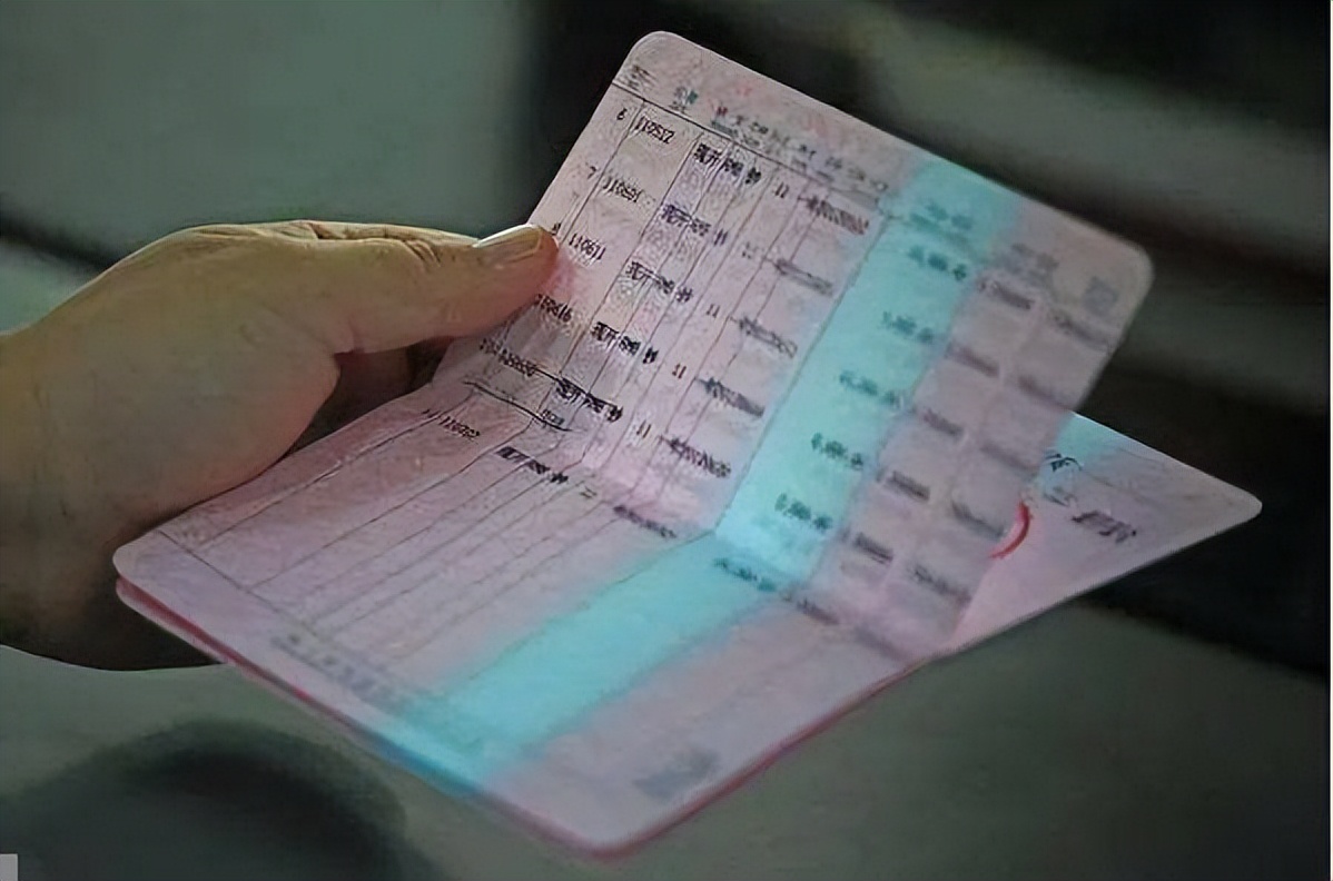 理财产品定期（理财产品定期报告的主要披露内容有）