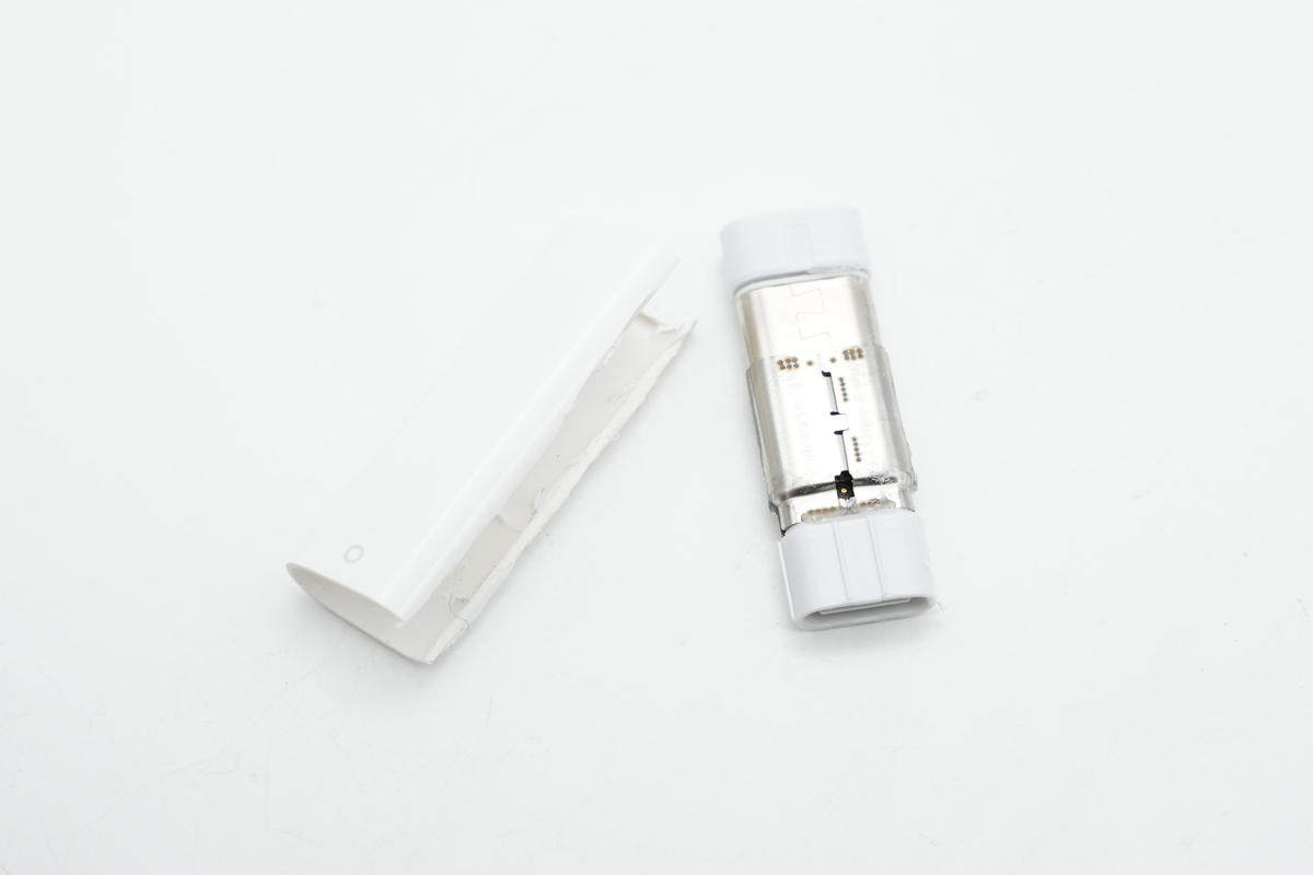 苹果笔怎么充电（一代苹果笔怎么充电）