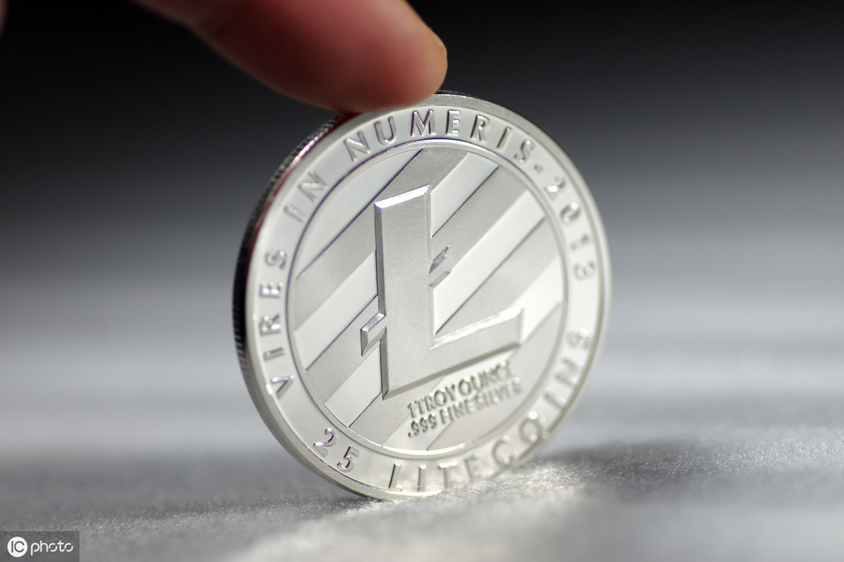 roger Ver（Patrick Dean Scruton）