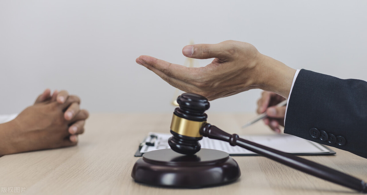 房贷几个月不还银行会拍卖房子（多长时间不还房贷银行就拍卖房子）