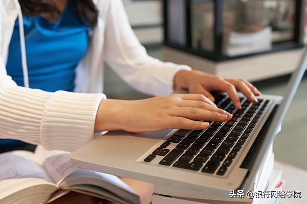 基金从业资格考试官网报名入口(基金从业资格考试报名网址)插图 基金从业资格考试官网报名入口(基金从业资格考试报名网址)