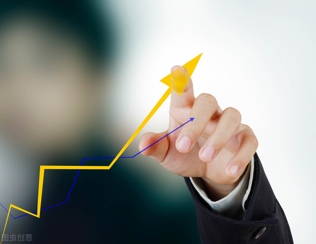 公募基金和私募基金按照什么分类（简述公募基金和私募基金的区别）