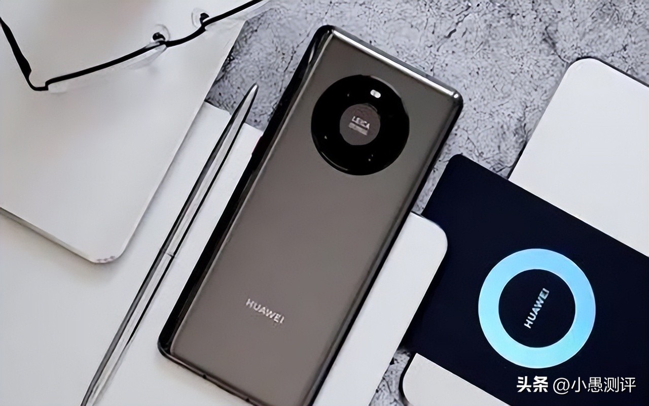 华为mate40e多少钱（华为mate40e多少钱官网8+128）