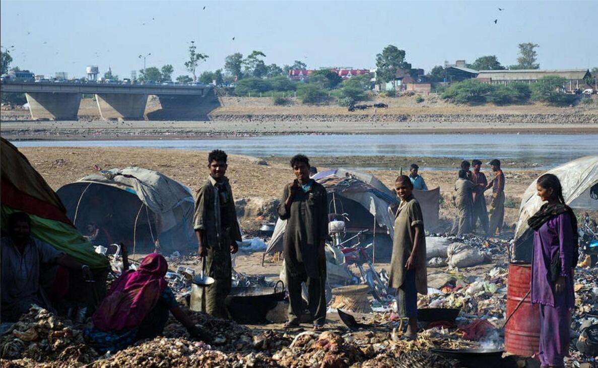 巴基斯坦的货币（巴基斯坦的货币交易）