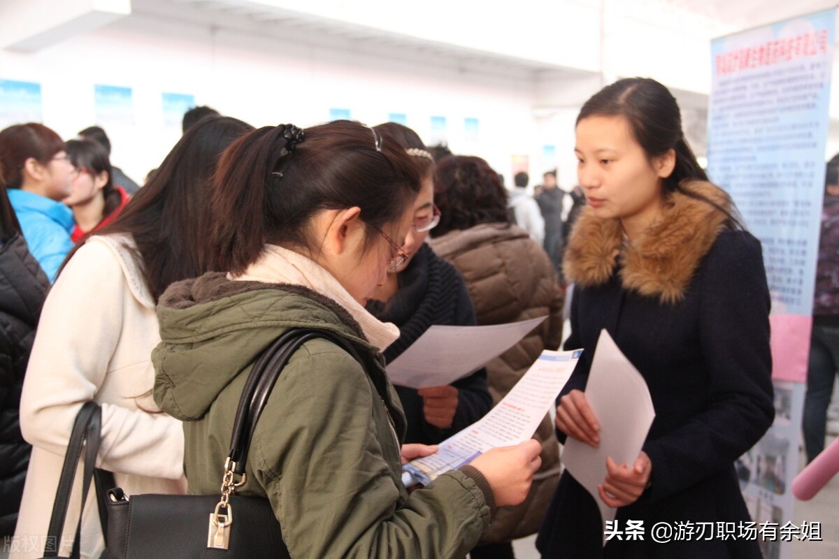 初级会计师证报考条件（初级会计师证报考条件及要求）