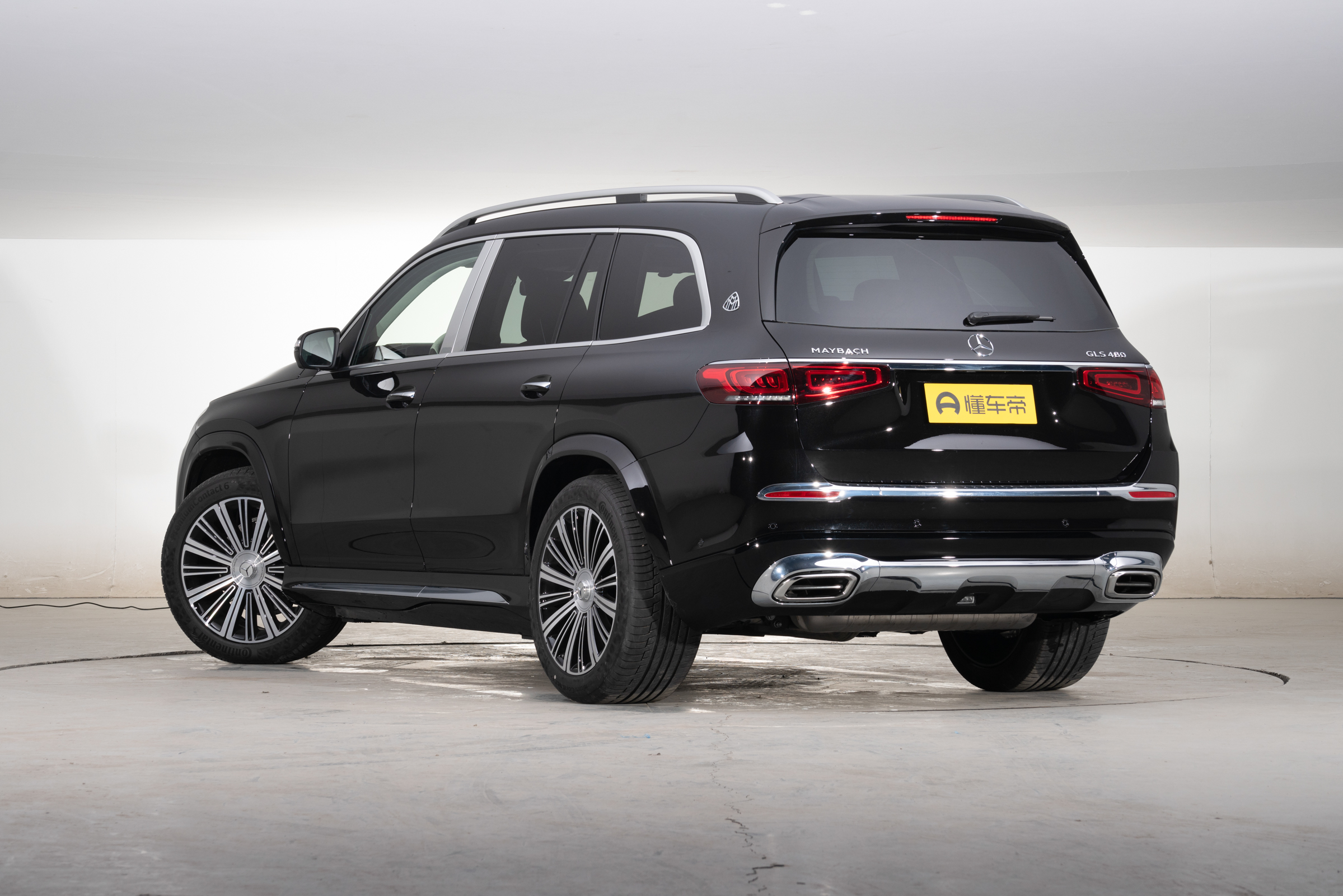 迈巴赫多少钱（迈巴赫多少钱一辆最贵的车）