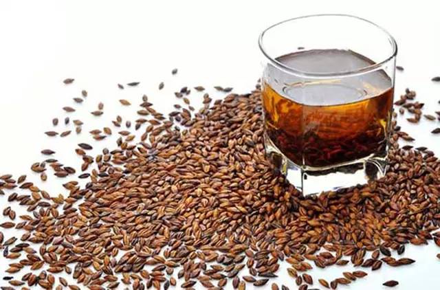 女性喝大麦茶的好处（女性喝大麦茶的好处浓还是淡）