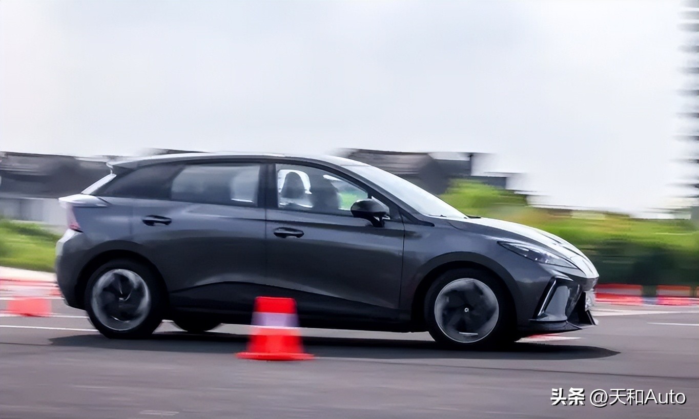 20万左右车排行榜前十名（20万左右车排行榜前十名有哪些）