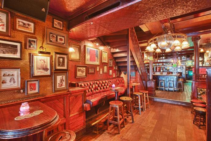 荷兰面积相当于中国哪个省市（荷兰总面积相当于中国哪个省）