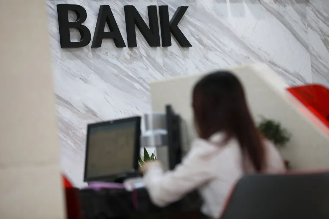 买基金一年赚了几十万（通过买基金赚了一千万）