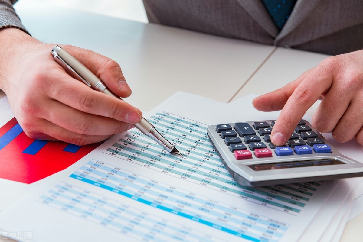 证券从业资格证需要考哪些科目（证券从业资格证需要考哪些科目含金量高不高）