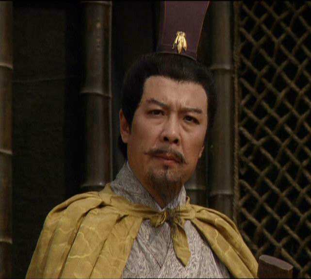 三国时期割须弃袍的是（三国演义中割须弃袍的是谁）