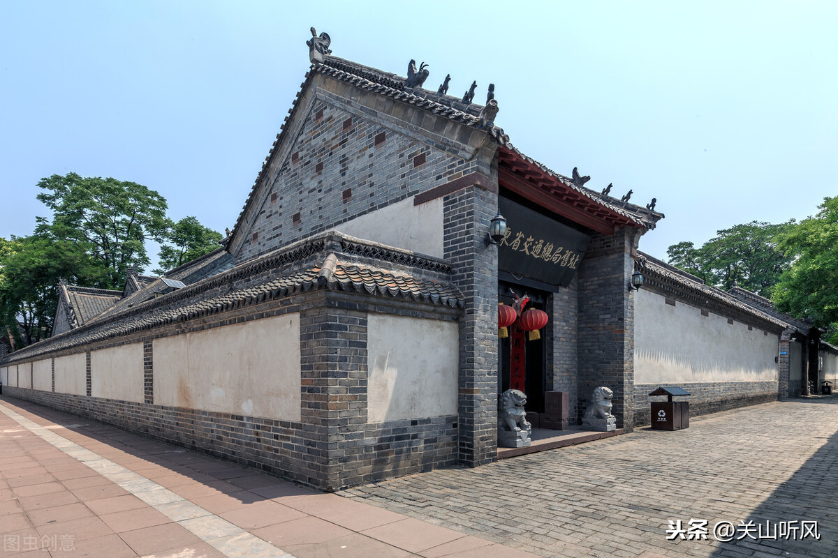 杂乱无章的意思是（杂乱无章是什么词）