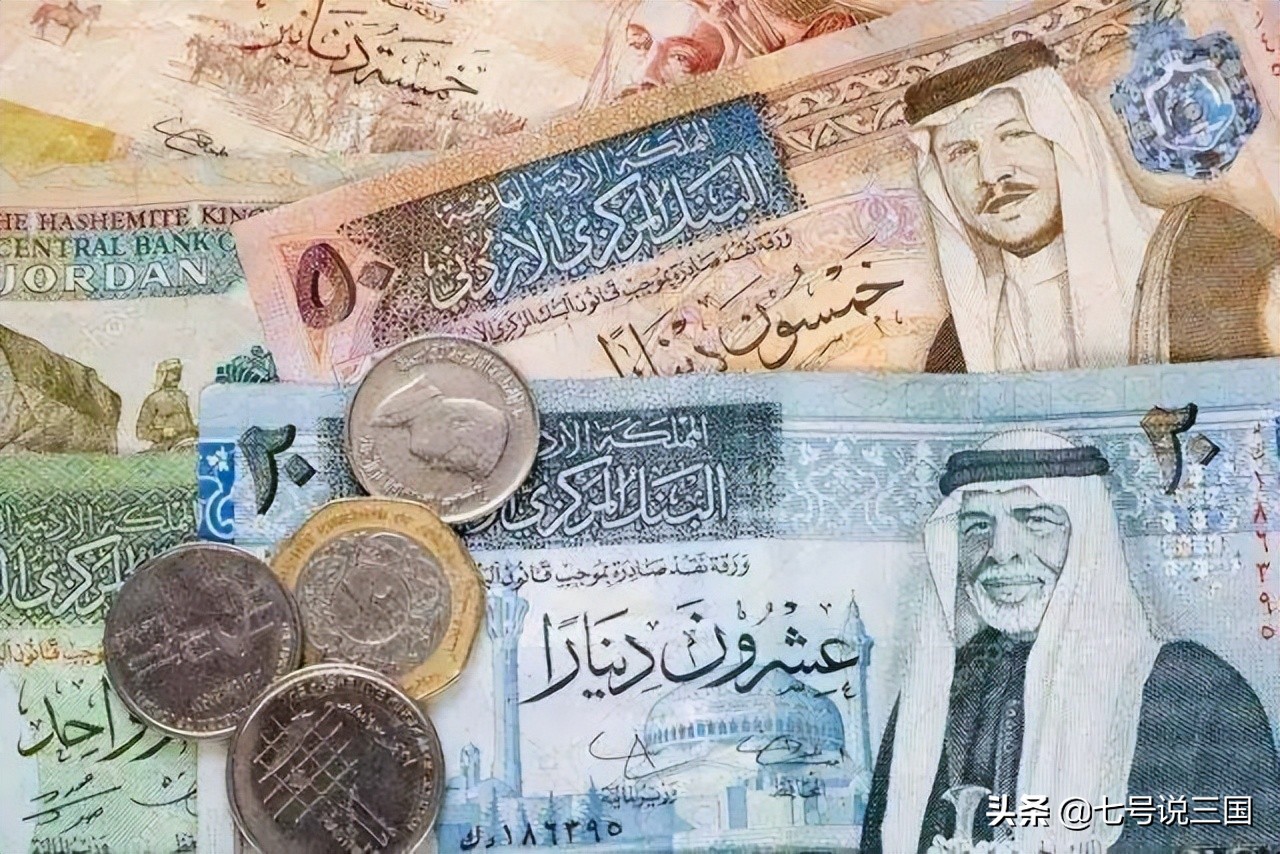 最不值钱的钱是哪个国家的钱（哪个国家的钱最不值钱叫什么）