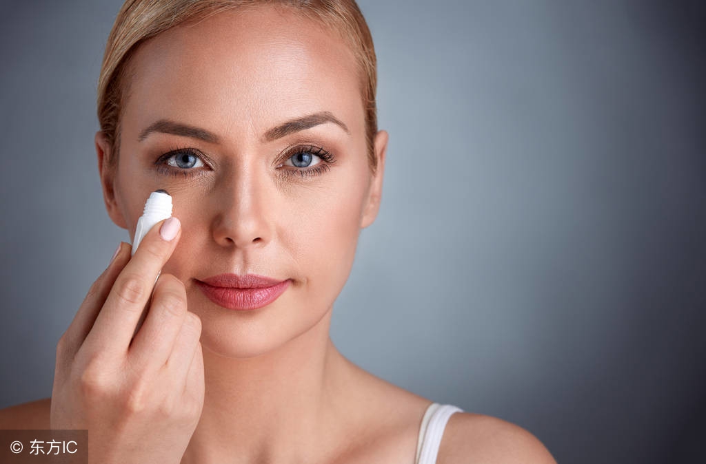 有一首歌的歌词是（有一首歌的歌词是噜噜噜）