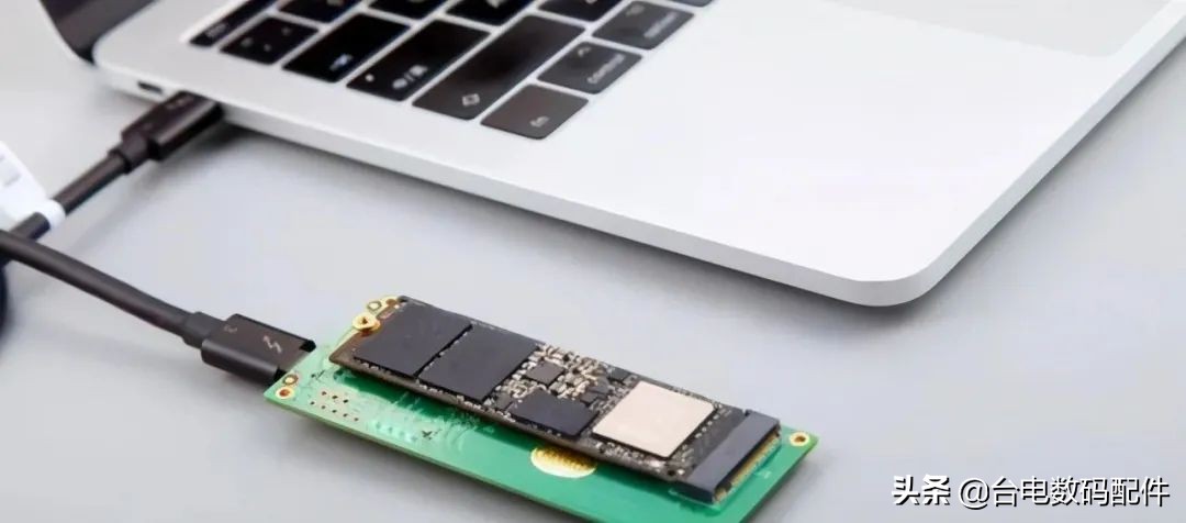 雷电接口有什么用（天选3雷电接口有什么用）