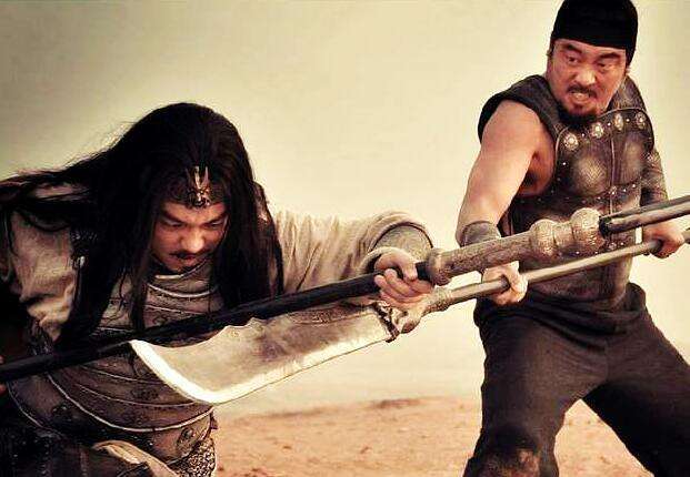 三国时期割须弃袍的是（三国演义中割须弃袍的是谁）