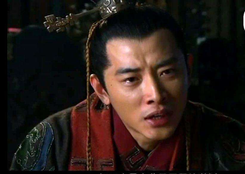 三国时期割须弃袍的是（三国演义中割须弃袍的是谁）