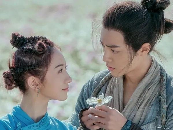 赖冠霖初吻给了谁（赖冠霖新剧有吻戏嘛）