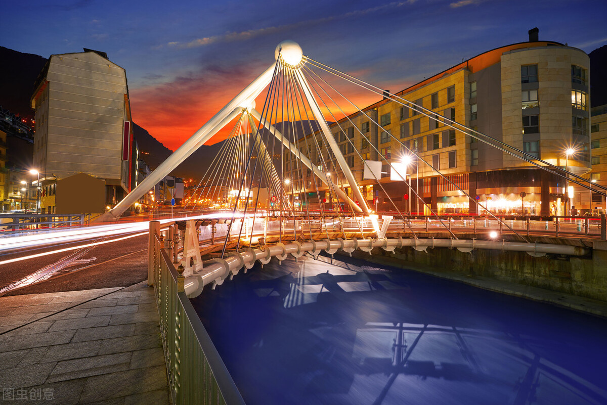 法国著名的建筑物（法国著名的建筑物简笔画）