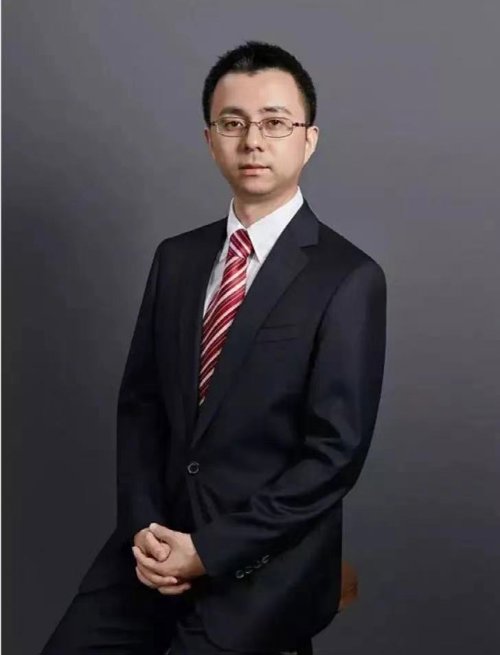 周应波基金经理履历（周应波基金经理有哪些基金）