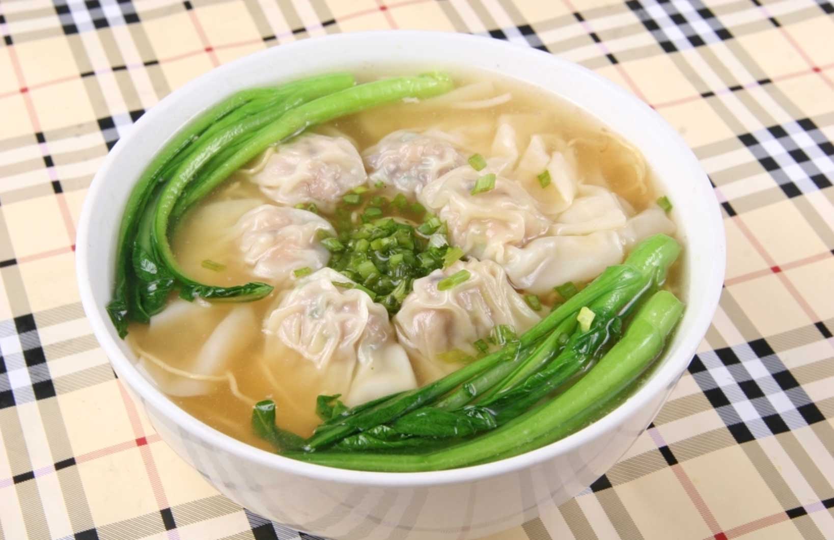 云吞和馄饨的区别（包云吞简单手法）