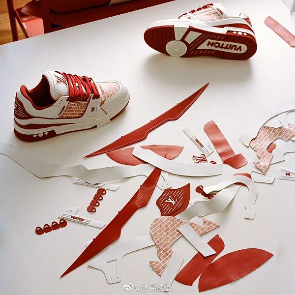 LVMH集团主席在股东大会上表示:我们只会用 NFT卖真正的鞋和真正的酒插图3 LVMH集团主席在股东大会上表示:我们只会用 NFT卖真正的鞋和真正的酒