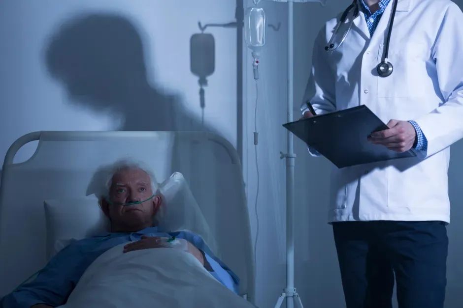 马斯克、米哈游轮番注资，AI医疗会是下一个风口吗？