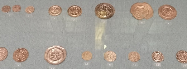 “去中心化”货币观及其在货币实践中的局限性插图 “去中心化”货币观及其在货币实践中的局限性